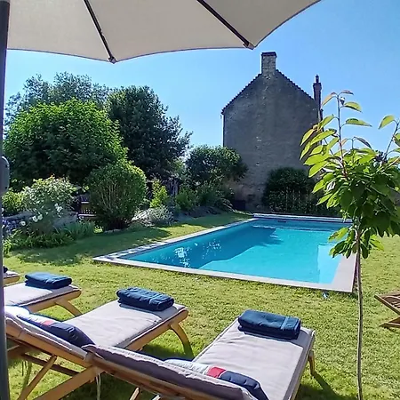 Le Clos De L'aiguillon ベッド・アンド・ブレックファスト