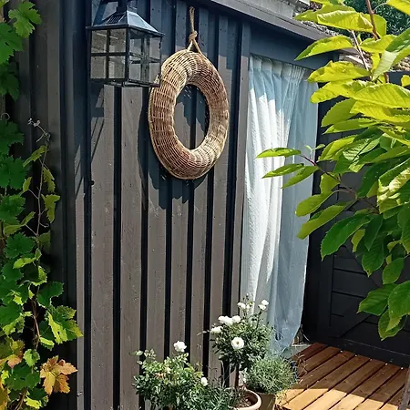 Le Clos De L'aiguillon Bed & Breakfast Herouvillette