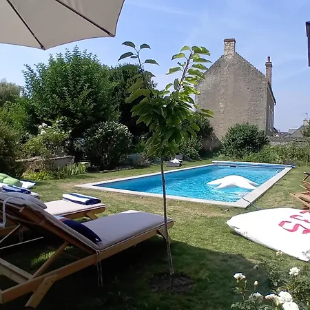 ベッド・アンド・ブレックファスト Le Clos De L'aiguillon 4*