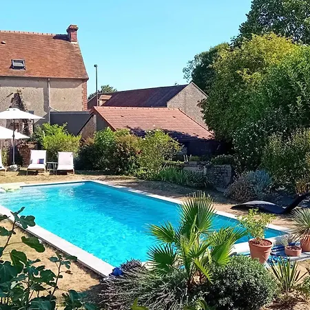 Bed & Breakfast Le Clos De L'aiguillon 4*