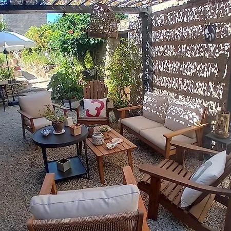 Frühstückspension Le Clos De L'aiguillon 4*