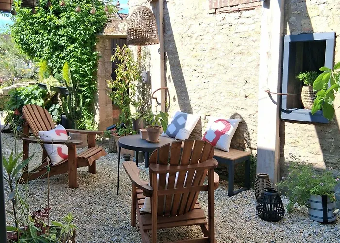Le Clos De L'aiguillon Bed & Breakfast Herouvillette